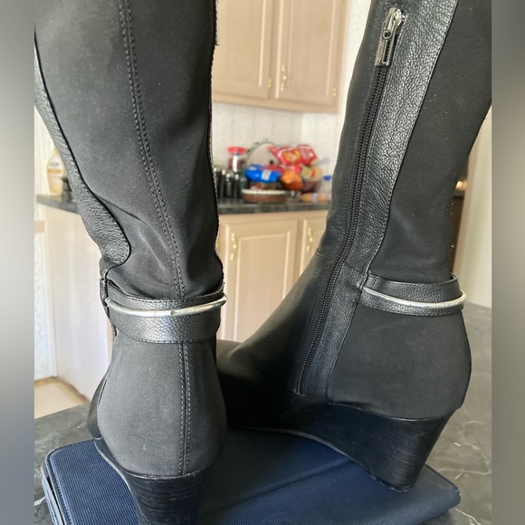 Ladies Calvin Klein Knee Boots - Picture 5 of 14